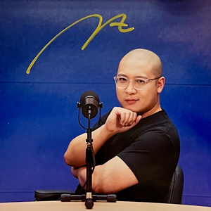 日本巨乳人妖射精视频
